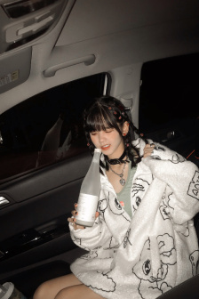 走出监狱的女人